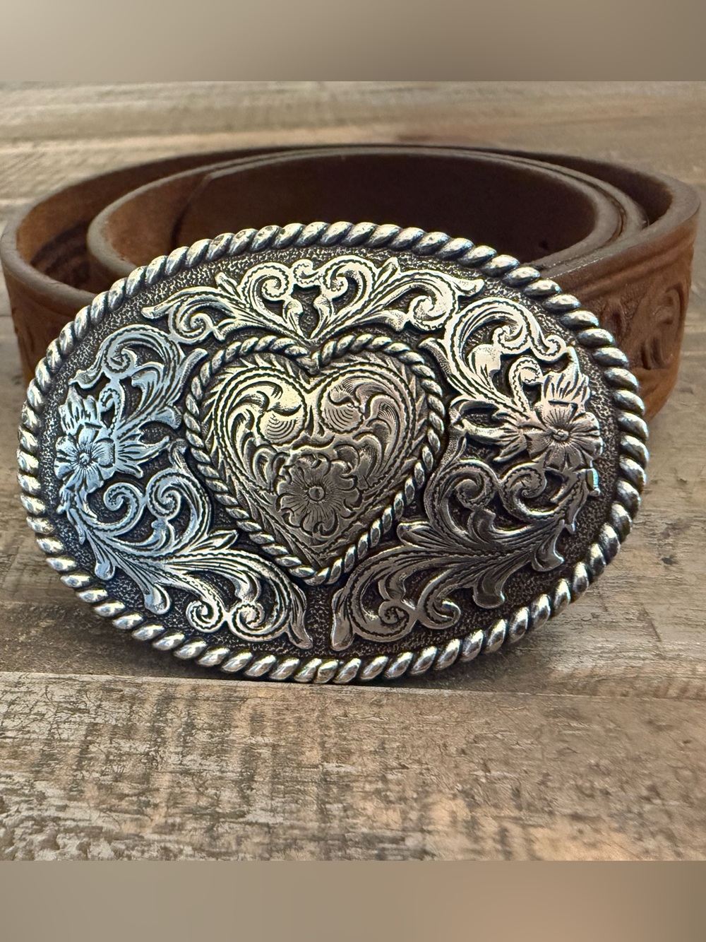 Justin Boots Girl  Trophy Heart Belt (Style #815BD).